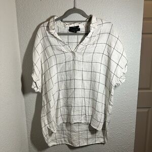 Tahari White Grid Pattern Blouse